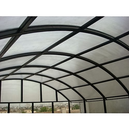 فواید ورق پلی کربنات برای گلخانه